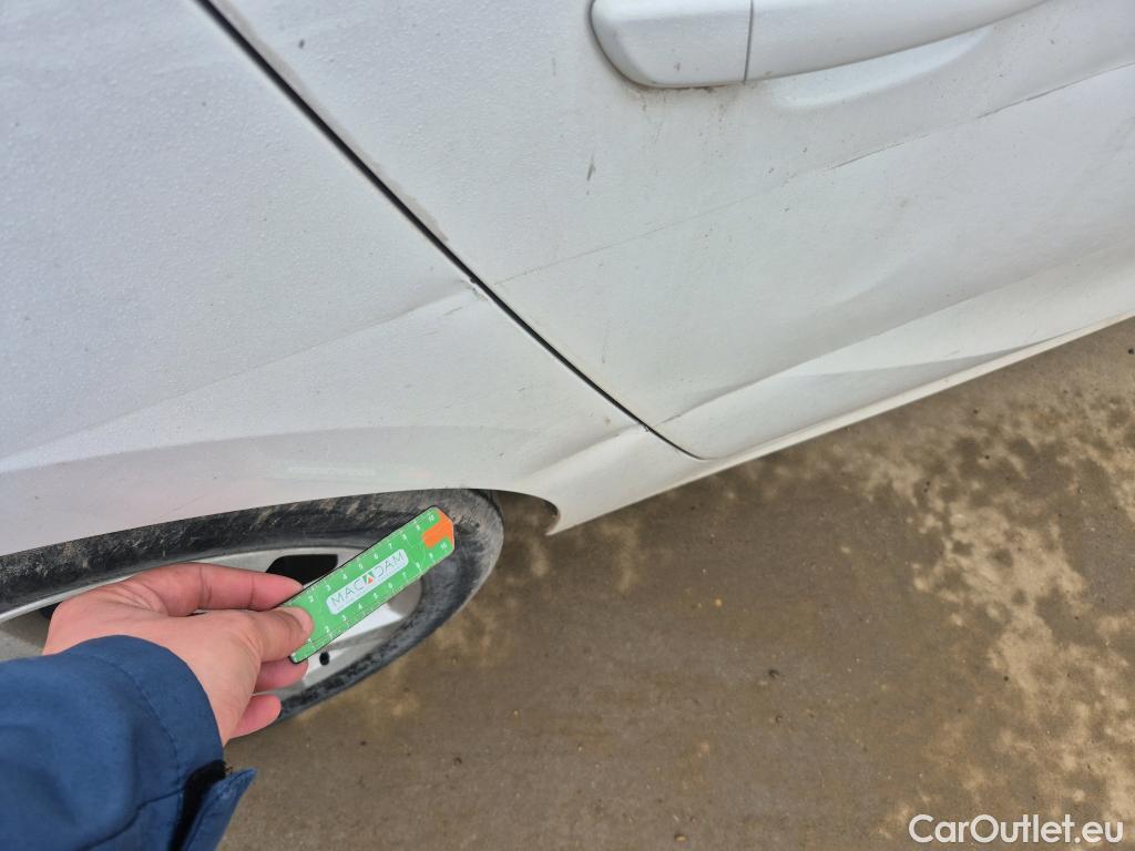  Opel  Corsa OPEL  / 2019 / 5P / berlina con portón  1.2T XHL 74kW (100CV) Edition (2) #5