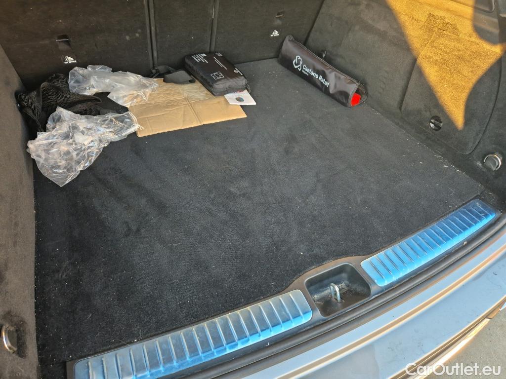  Mercedes  G-Klasee MERCEDES-BENZ GLE / 2018 / 5P / todoterreno GLE 350 de 4MATIC (Híbrido Enchufable) #4