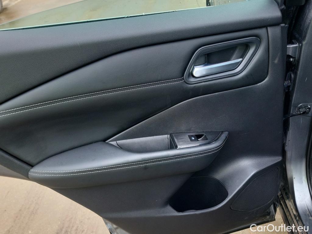  Nissan  Qashqai NISSAN  / 2021 / 5P / todoterreno DIG-T 116kW (158CV) mHEV Xtronic Acenta (AC) #22