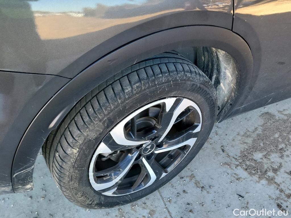  DS  DS7 DS DS 7 Crossback / 2017 / 5P / todoterreno BlueHDi DE 96kW (130CV) Auto. CHIC (AC) #25