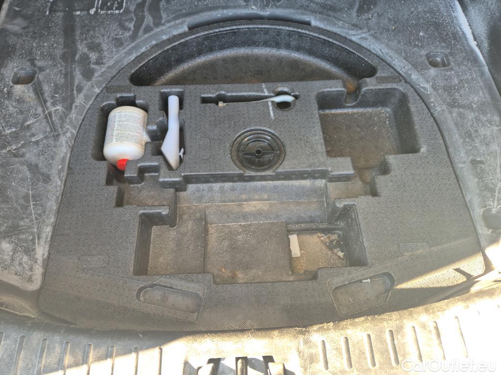  Ford  Kuga  Trend+ 1.5 EcoBoost 120CV MT6 E6dT #16