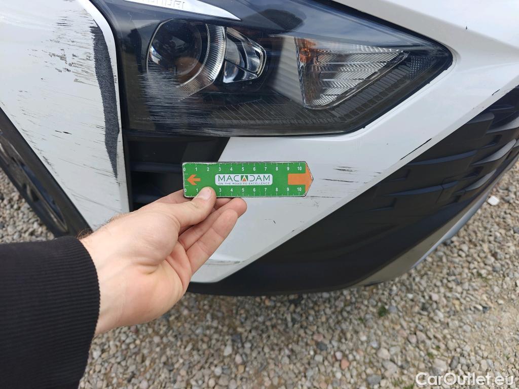  Hyundai  Bayon HYUNDAI  / 2021 / 5P / todoterreno 1.2 MPI Maxx #3