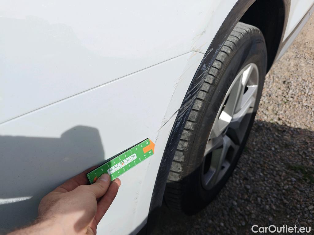  Audi  Q5 AUDI  / 2016 / 5P / todoterreno Design 35 TDI 120kW S tronic #24