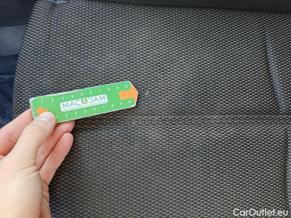  Citroen  DS3 DS DS 3 Crossback / 2018 / 5P / todoterreno PureTech 73 kW Manual SO CHIC #24