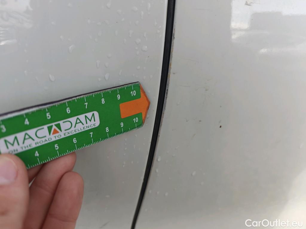  Bmw  X2 BMW  sDrive18i Advantage Steptronic Techo Solar #19