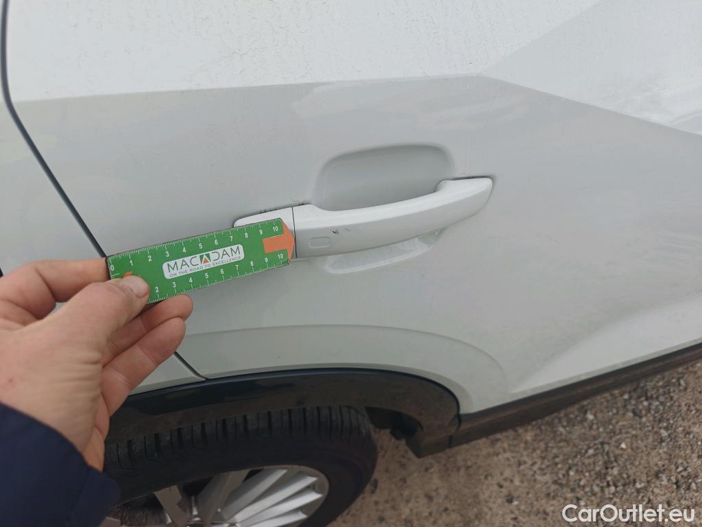  Audi  Q2 AUDI  / 2016 / 5P / todoterreno Design 30 TFSI 85kW (116CV) #28