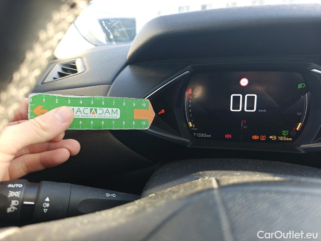  Citroen  DS3 DS DS 3 Crossback / 2018 / 5P / todoterreno PureTech 73 kW Manual SO CHIC #58