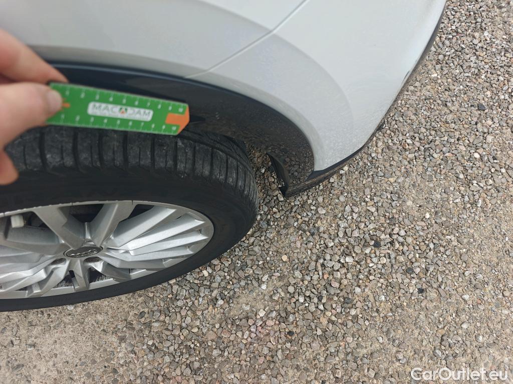  Audi  Q2 AUDI  / 2016 / 5P / todoterreno Design 30 TFSI 85kW (116CV) #30