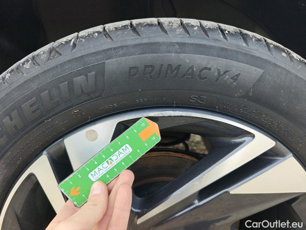  Hyundai  Bayon HYUNDAI  / 2021 / 5P / todoterreno 1.2 MPI Maxx #12