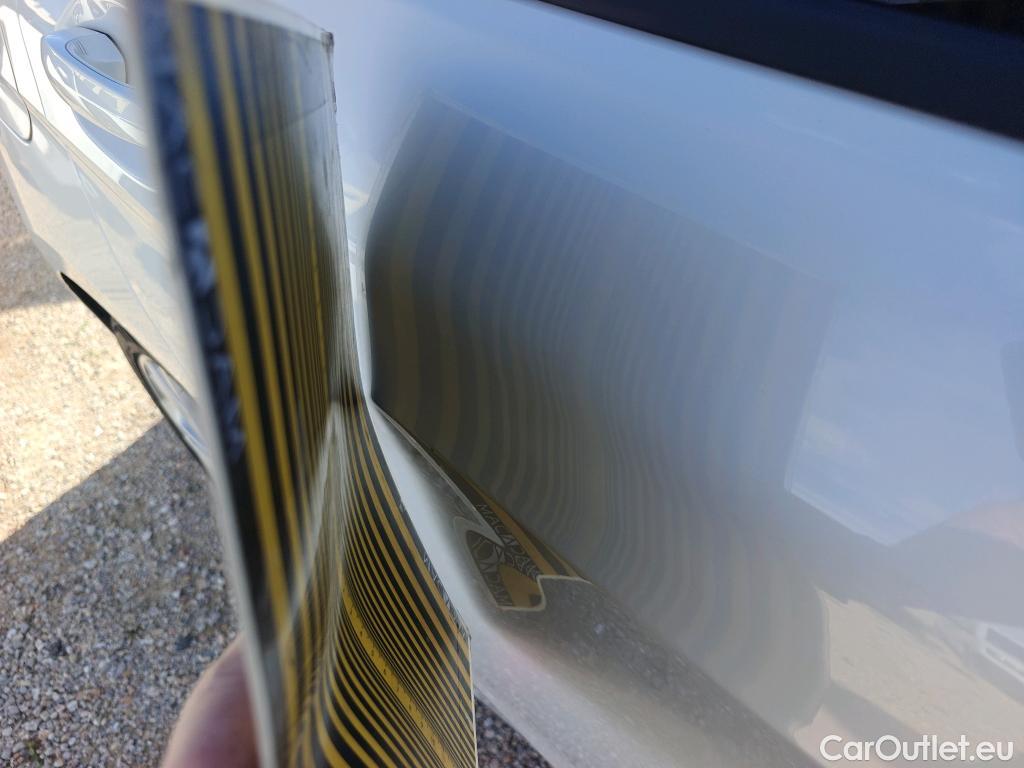  Bmw  Serie 1 BMW  / 2019 / 5P / berlina con portón 118i #8