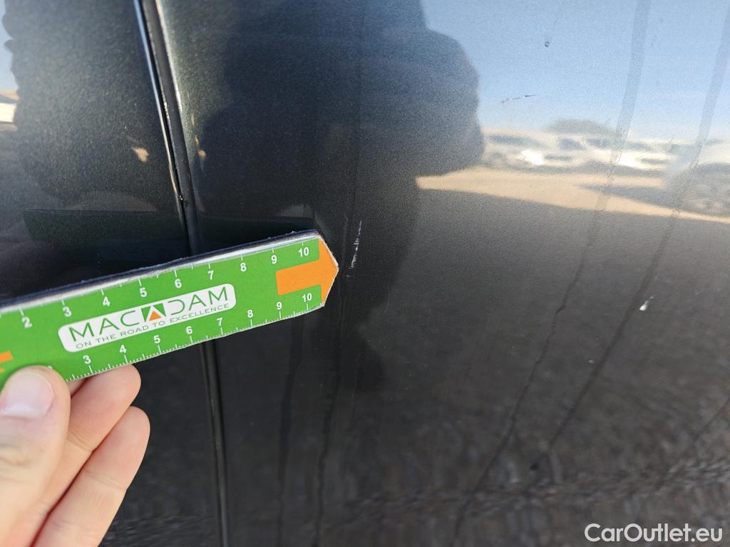  Bmw  X1 BMW  sDrive18i #25