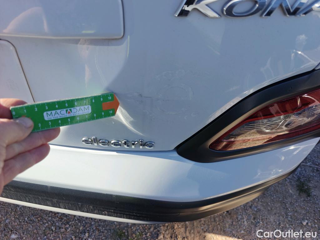  Hyundai  Konna HYUNDAI Kona / 2017 / 5P / todoterreno EV 100kW Klass #3
