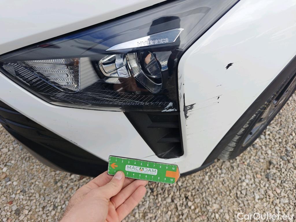  Hyundai  Bayon HYUNDAI  / 2021 / 5P / todoterreno 1.2 MPI Maxx #81