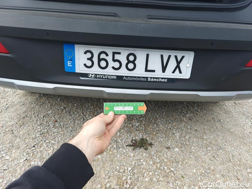  Hyundai  Bayon HYUNDAI  / 2021 / 5P / todoterreno 1.2 MPI Maxx #83