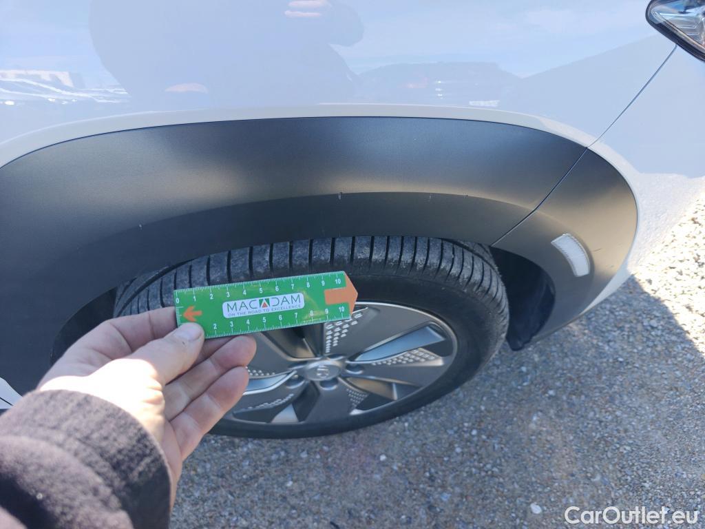  Hyundai  Konna HYUNDAI Kona / 2017 / 5P / todoterreno EV 100kW Klass #30