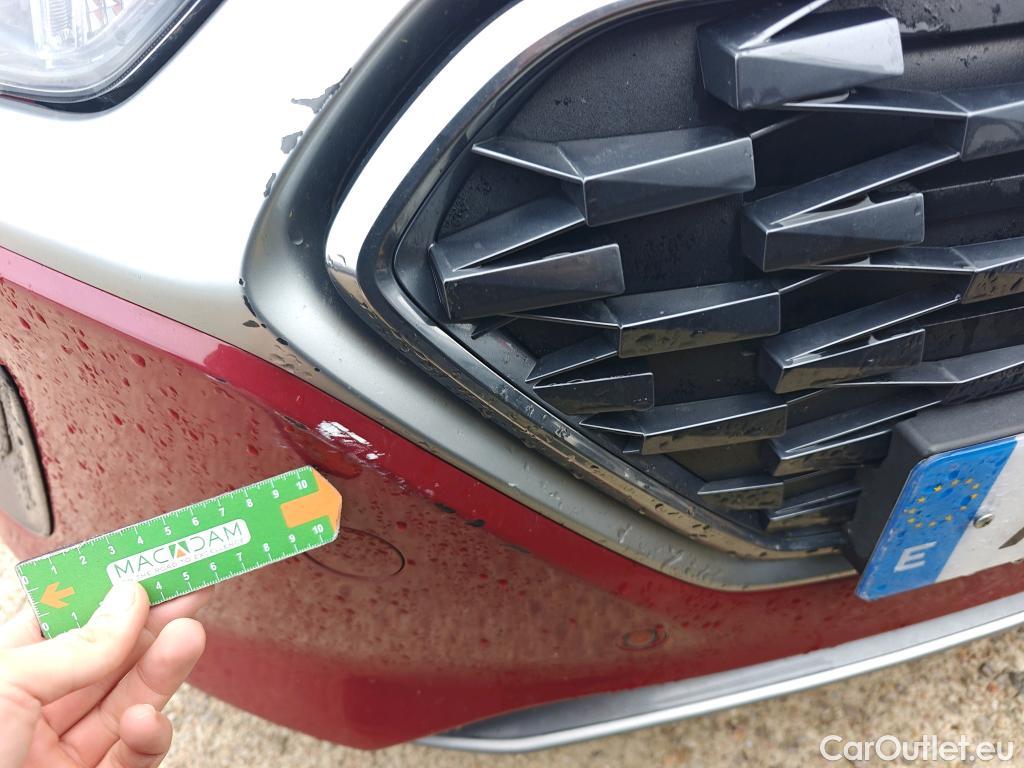  Hyundai   Ioniq HYUNDAI / 2019 / 5P / berlina con portón 1.6 GDI HEV Style DCT #51