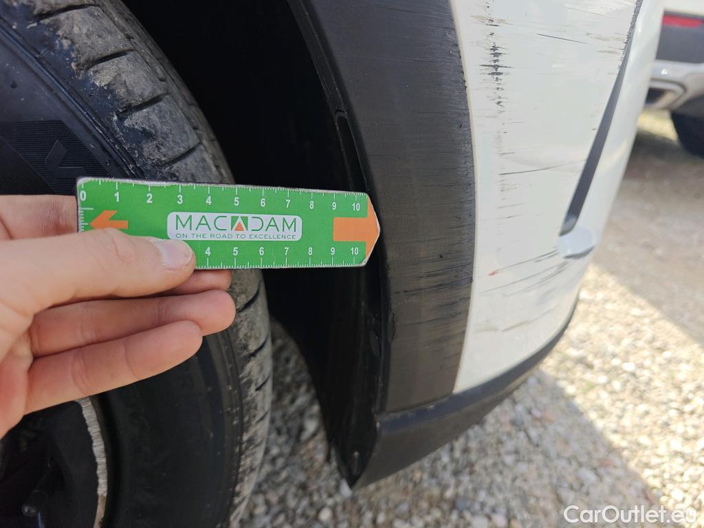  Hyundai  Bayon HYUNDAI  / 2021 / 5P / todoterreno 1.2 MPI Maxx #73