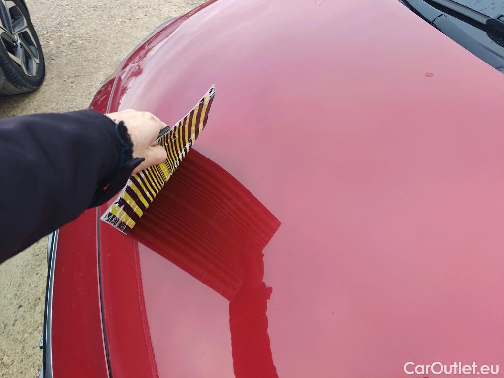  Hyundai   Ioniq HYUNDAI / 2019 / 5P / berlina con portón 1.6 GDI HEV Style DCT #13