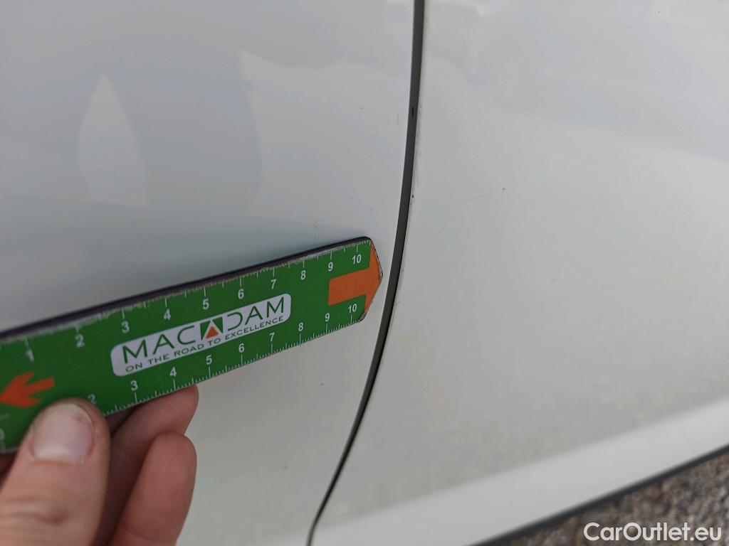  Hyundai  Bayon HYUNDAI  / 2021 / 5P / todoterreno 1.2 MPI Maxx #90