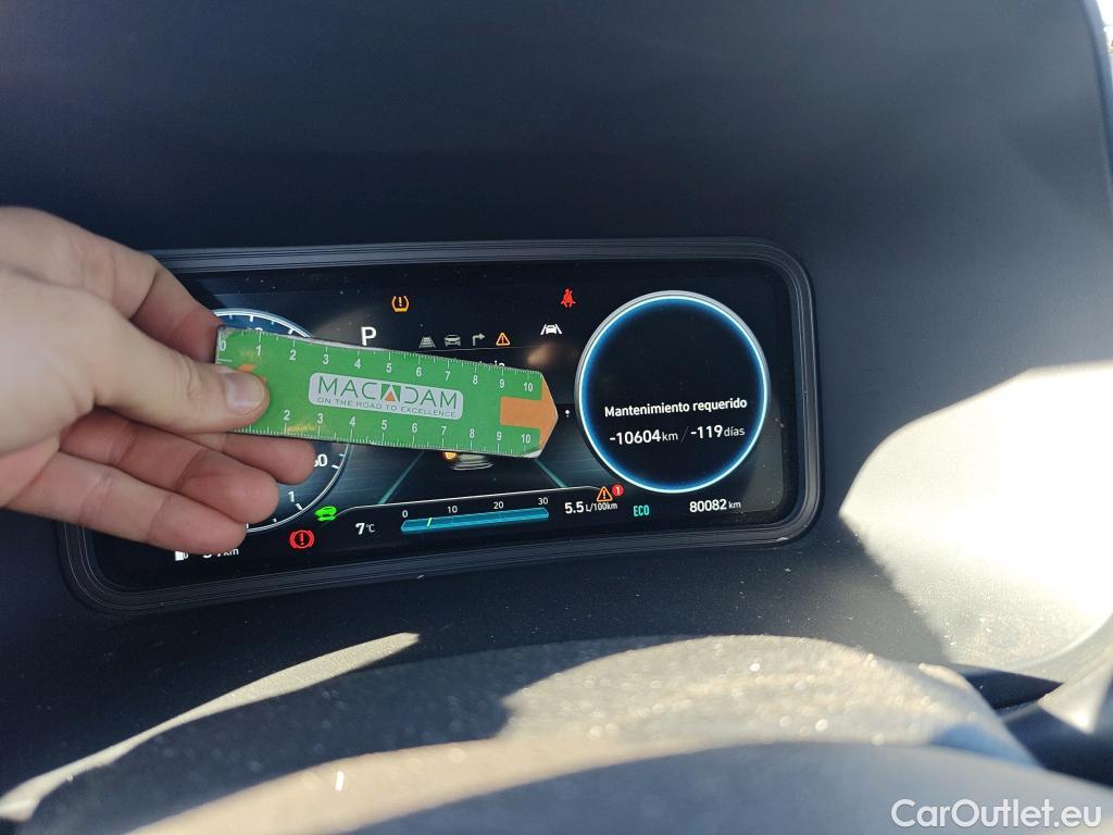  Hyundai  Konna HYUNDAI Kona / 2020 / 5P / todoterreno 1.6 GDI HEV Tecno 2C DCT #59