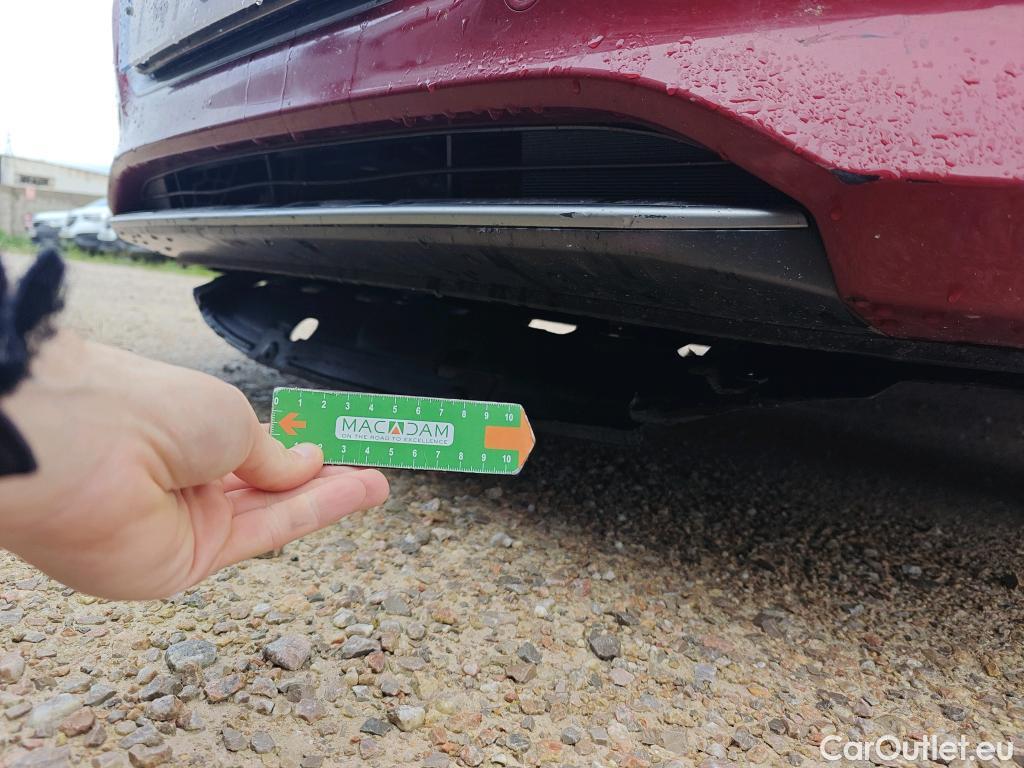  Hyundai   Ioniq HYUNDAI / 2019 / 5P / berlina con portón 1.6 GDI HEV Style DCT #62