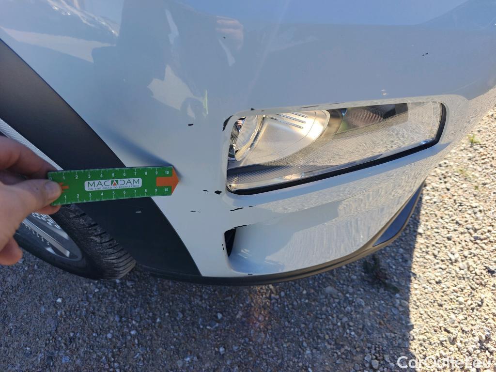  Hyundai  Konna HYUNDAI Kona / 2017 / 5P / todoterreno EV 100kW Klass #17