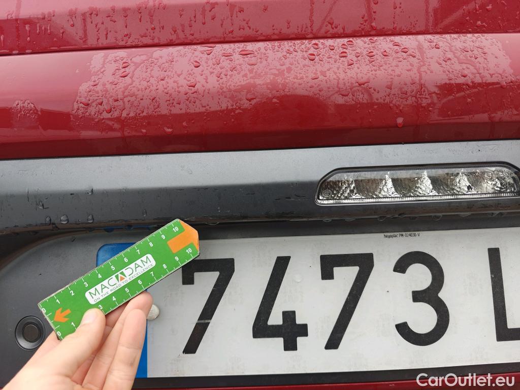  Hyundai   Ioniq HYUNDAI / 2019 / 5P / berlina con portón 1.6 GDI HEV Style DCT #60