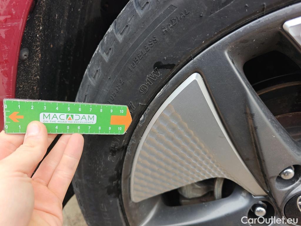  Hyundai   Ioniq HYUNDAI / 2019 / 5P / berlina con portón 1.6 GDI HEV Style DCT #29