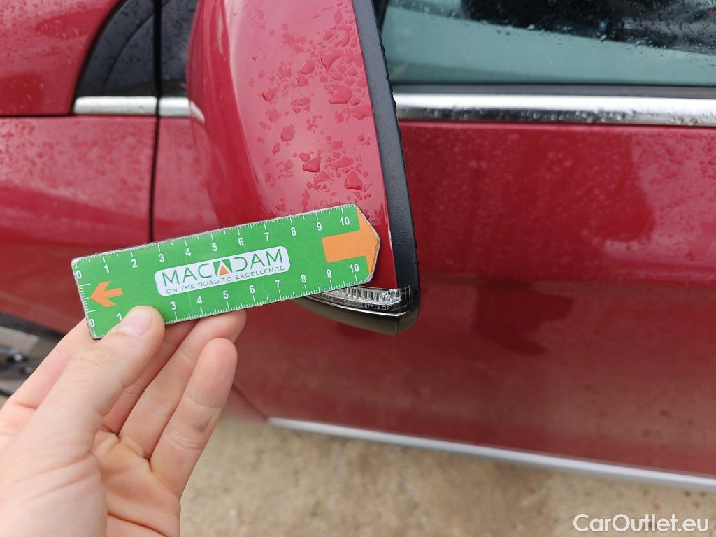  Hyundai   Ioniq HYUNDAI / 2019 / 5P / berlina con portón 1.6 GDI HEV Style DCT #69