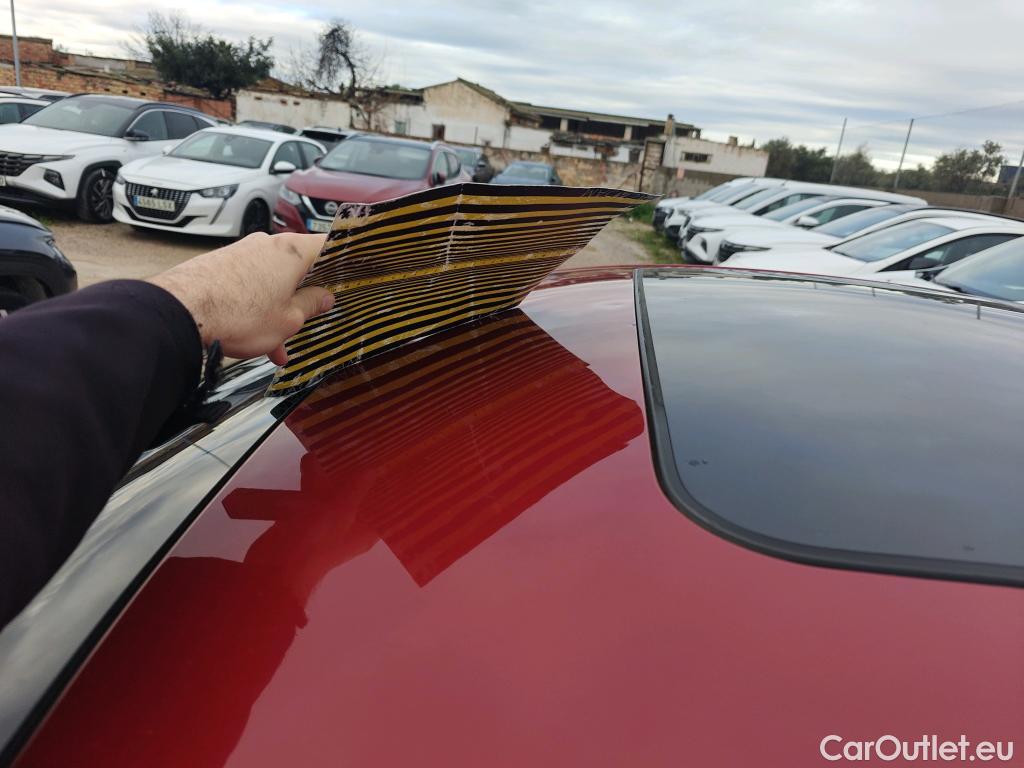  Hyundai   Ioniq HYUNDAI / 2019 / 5P / berlina con portón 1.6 GDI HEV Style DCT #2