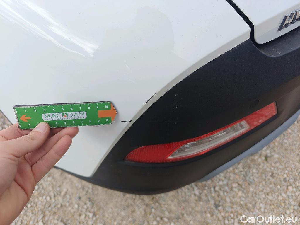  Hyundai  Bayon HYUNDAI  / 2021 / 5P / todoterreno 1.2 MPI Maxx #49