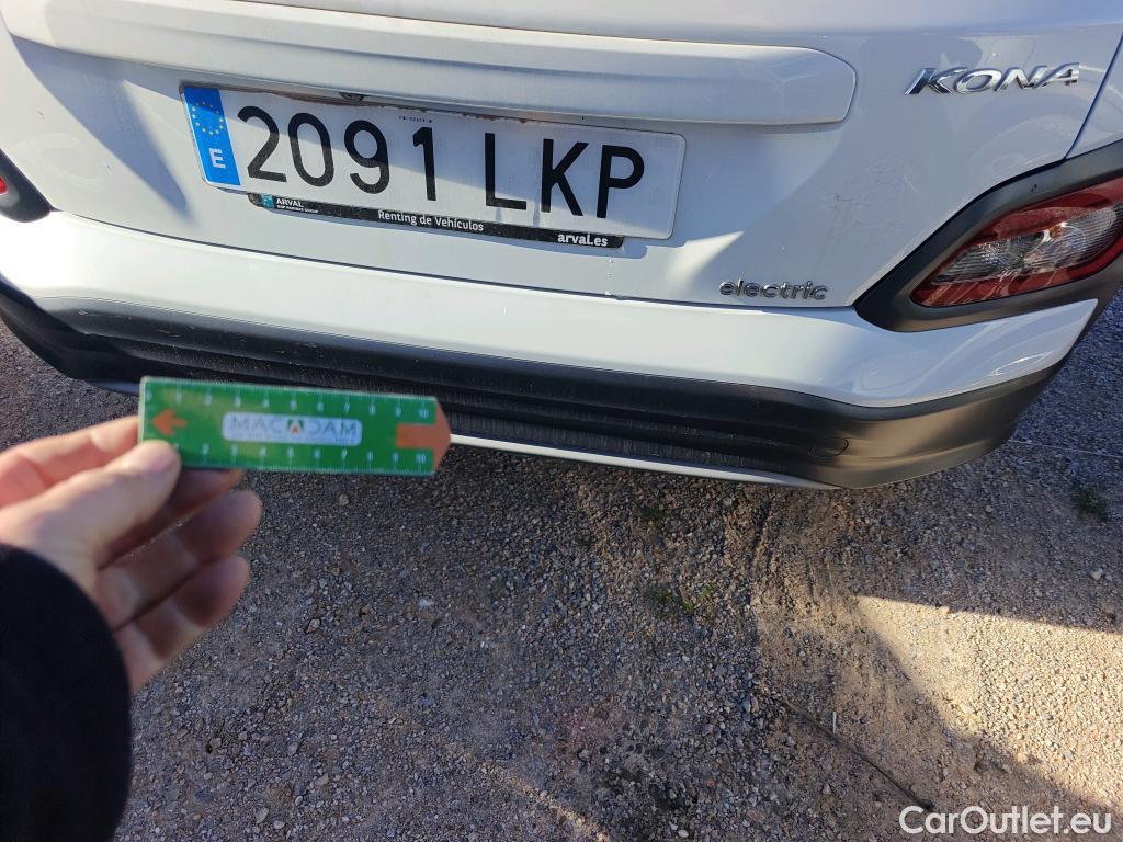  Hyundai  Konna HYUNDAI Kona / 2017 / 5P / todoterreno EV 100kW Klass #20