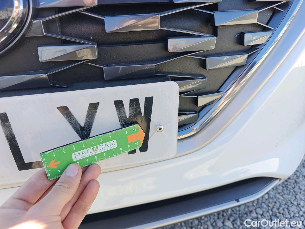  Hyundai   Ioniq HYUNDAI / 2019 / 5P / berlina con portón 1.6 GDI HEV Tecno DCT #36