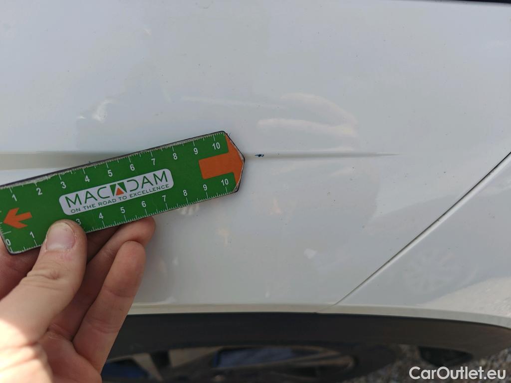  Hyundai  Bayon HYUNDAI  / 2021 / 5P / todoterreno 1.2 MPI Maxx #92