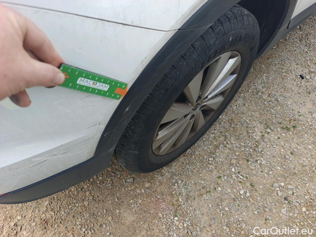  Seat  Arona SEAT  / 2017 / 5P / todoterreno 1.0 TSI 81kW (110CV) Style Plus (AC) #32