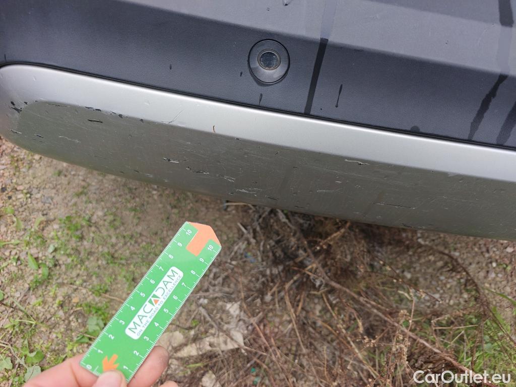  Opel  Crossland OPEL  X / 2017 / 5P / todoterreno 1.2 81kW Design Line 120 Aniversario S/S (CX) #20