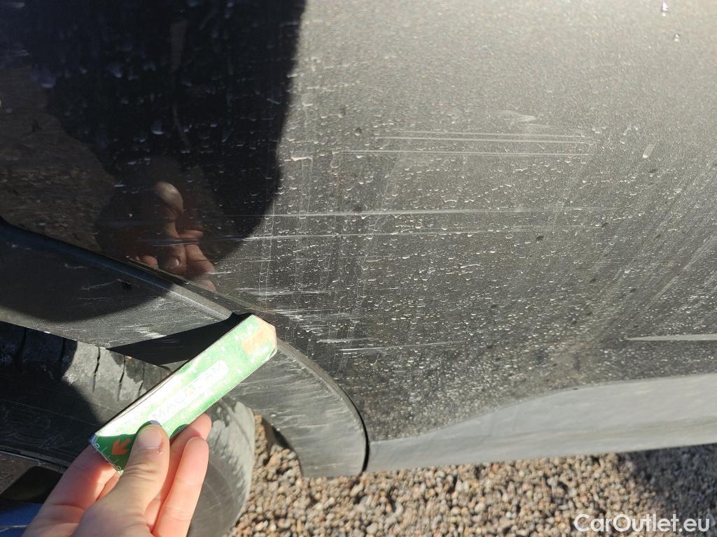  Opel   Grandland X OPEL / 2017 / 5P / todoterreno 1.2 Turbo Design Line EPARTNERS #8