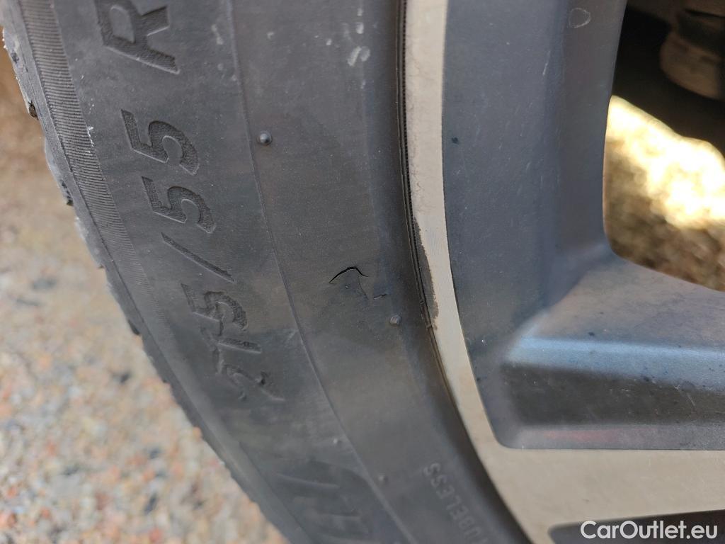  Nissan  Qashqai NISSAN  / 2017 / 5P / todoterreno DIG-T 103 kW (140 CV) E6D N-STYLE #4