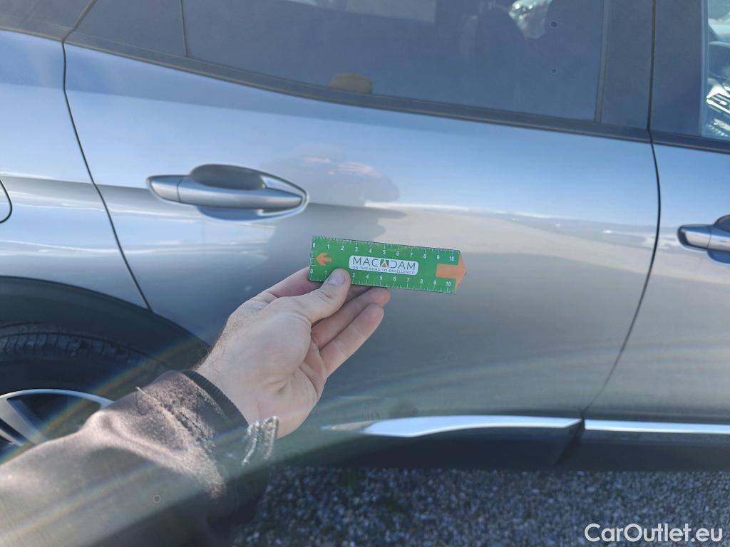  Peugeot  3008  Allure Pack 1.5 HDi 130CV AT8 E6d #1