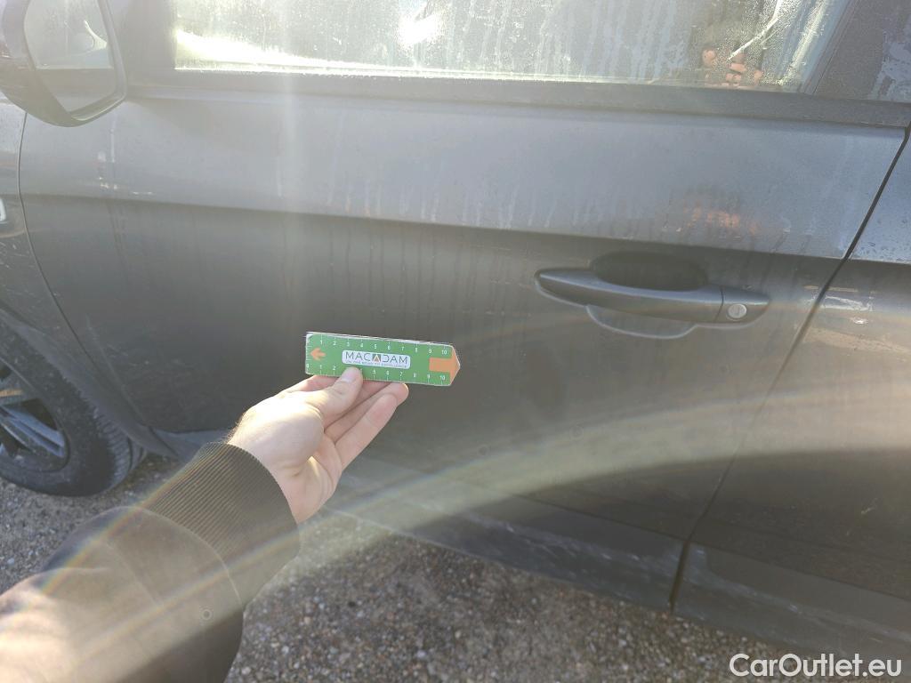  Opel   Grandland X OPEL / 2017 / 5P / todoterreno 1.2 Turbo Design Line EPARTNERS #10