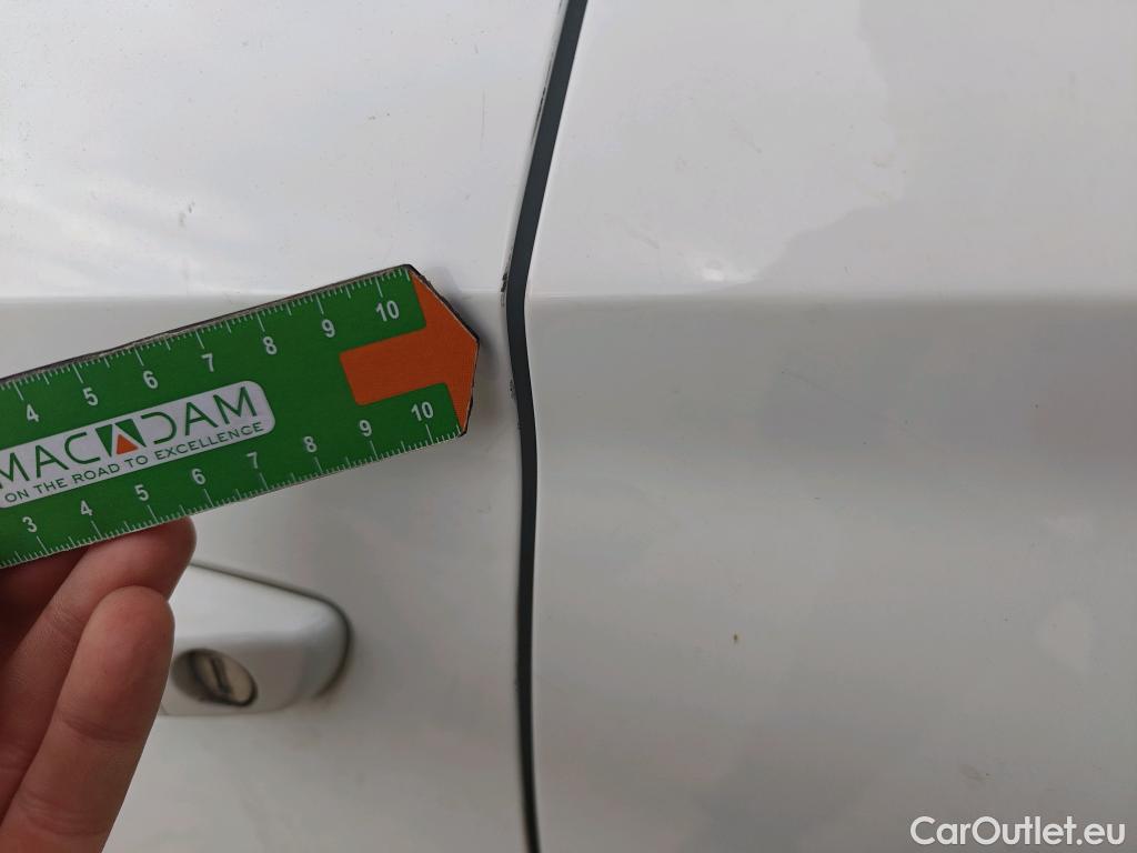  Opel  Corsa OPEL  / 2019 / 5P / berlina con portón 1.2T XHL 74kW (100CV) Edition #33