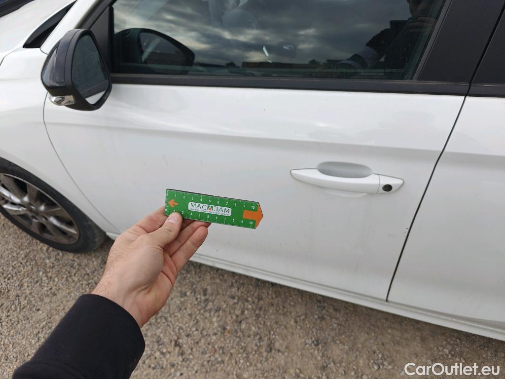  Opel  Corsa OPEL  / 2019 / 5P / berlina con portón 1.2T XHL 74kW (100CV) Edition #32