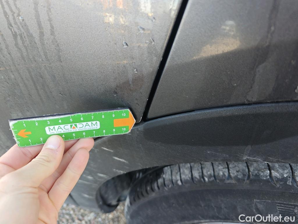  Opel   Grandland X OPEL / 2017 / 5P / todoterreno 1.2 Turbo Design Line EPARTNERS #38