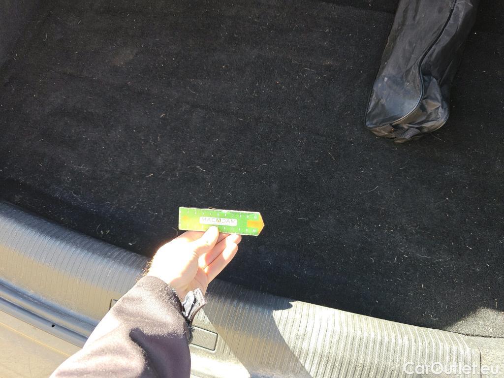  Peugeot  508 PEUGEOT  / 2018 / 5P / berlina con portón 5P Business Line BlueHDi 130 EAT8 (AC) #13