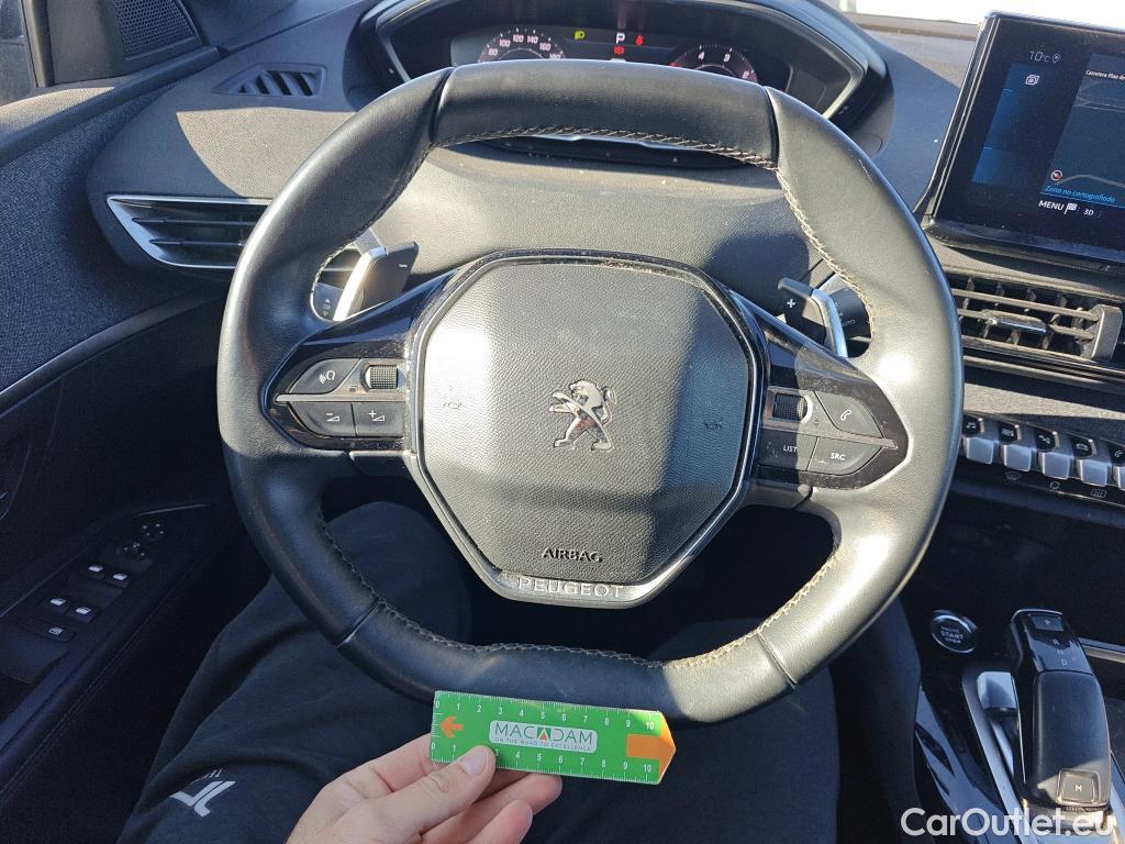  Peugeot  3008  Allure Pack 1.5 HDi 130CV AT8 E6d #24