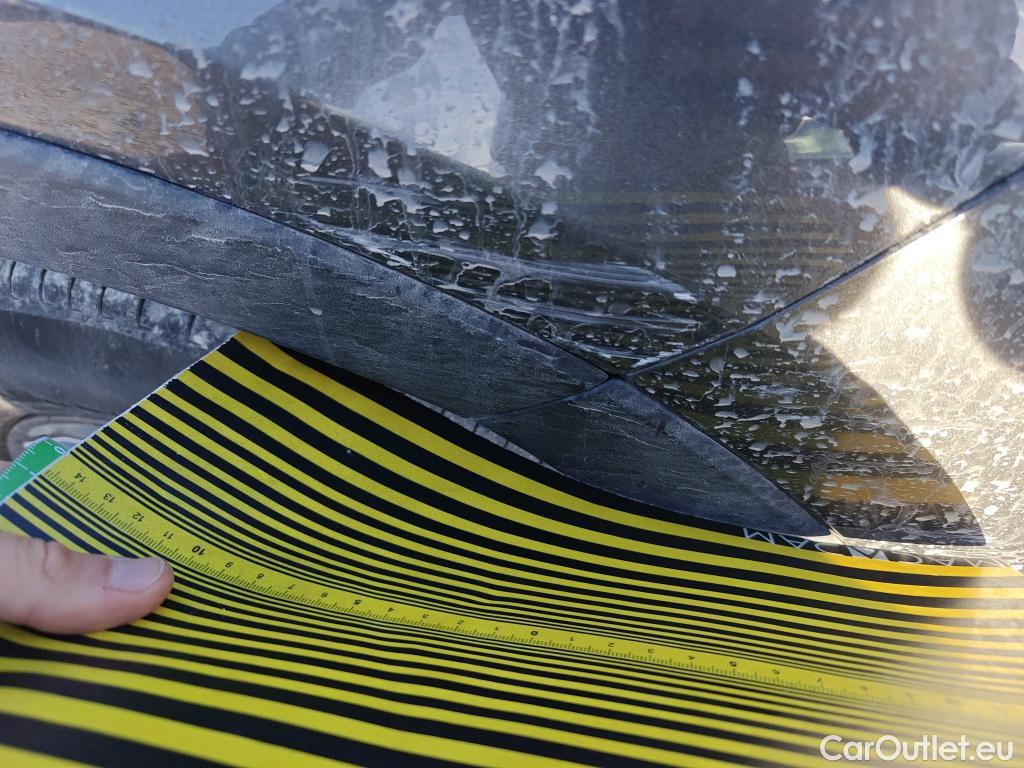  Opel   Grandland X OPEL / 2017 / 5P / todoterreno 1.2 Turbo Design Line EPARTNERS #14