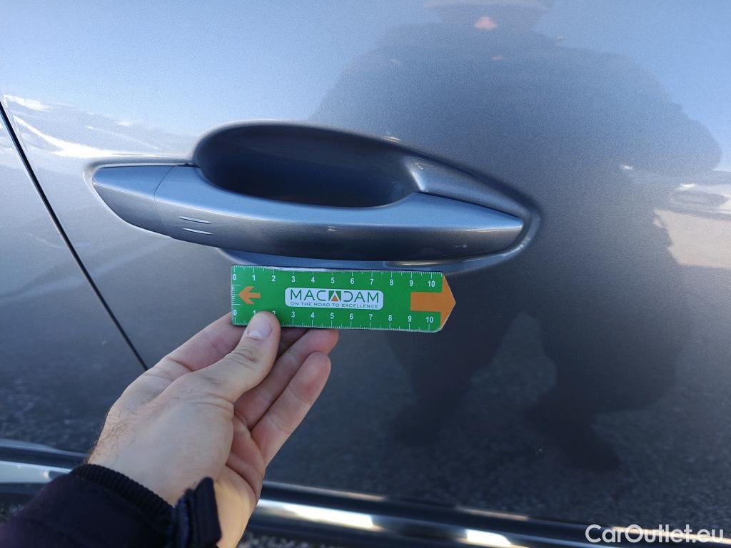  Peugeot  3008  Allure Pack 1.5 HDi 130CV AT8 E6d #50