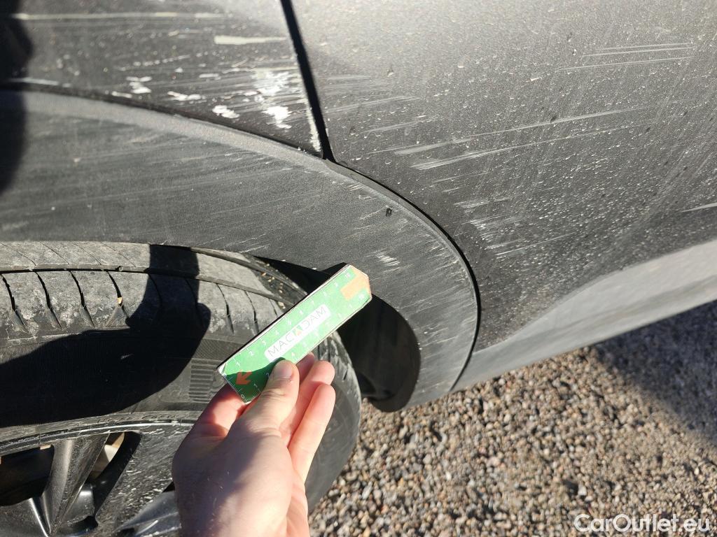  Opel   Grandland X OPEL / 2017 / 5P / todoterreno 1.2 Turbo Design Line EPARTNERS #36