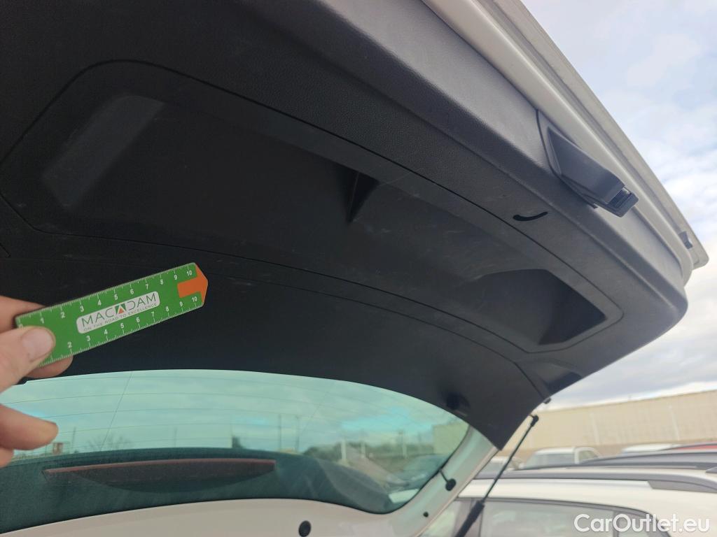  Seat  Arona SEAT  / 2017 / 5P / todoterreno 1.0 TSI 81kW (110CV) Style Plus (AC) #12