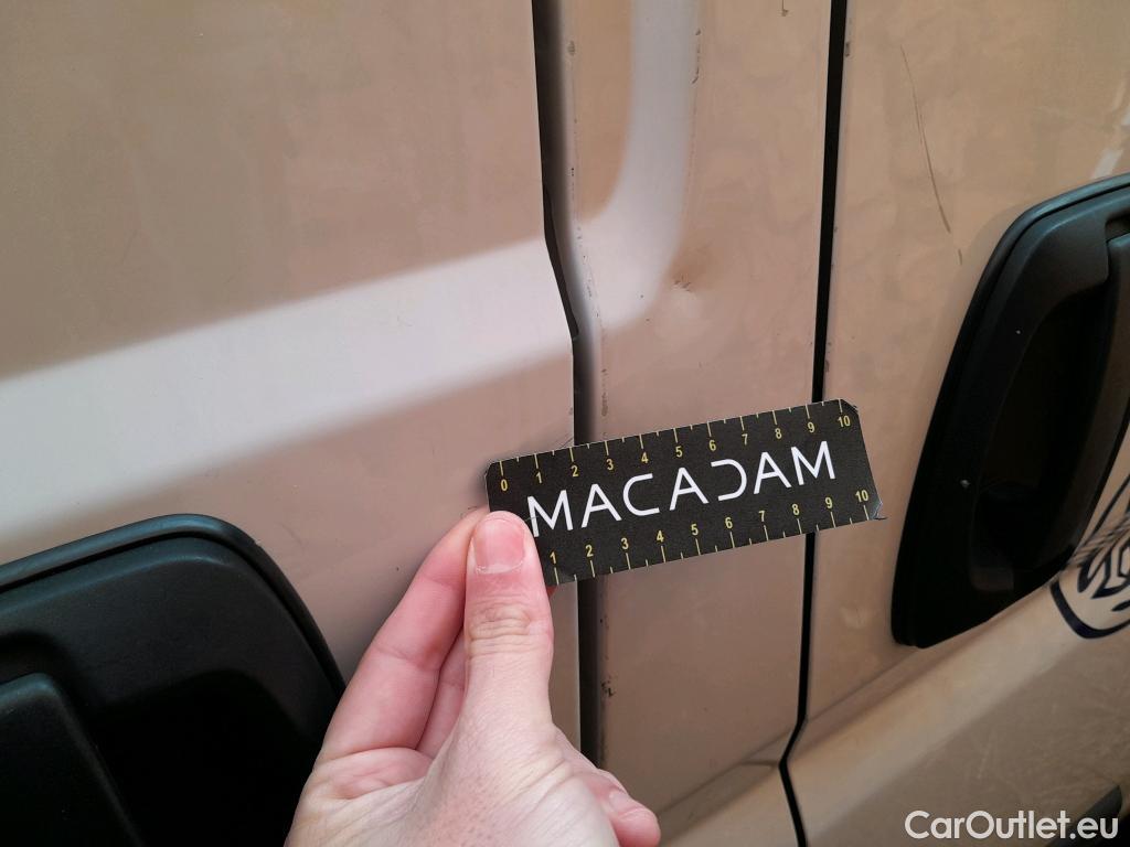  Citroen  Jumper CITROEN  / 2014 / 4P / furgón BlueHDi 103KW (140CV) Furgón 33L2H1  #35